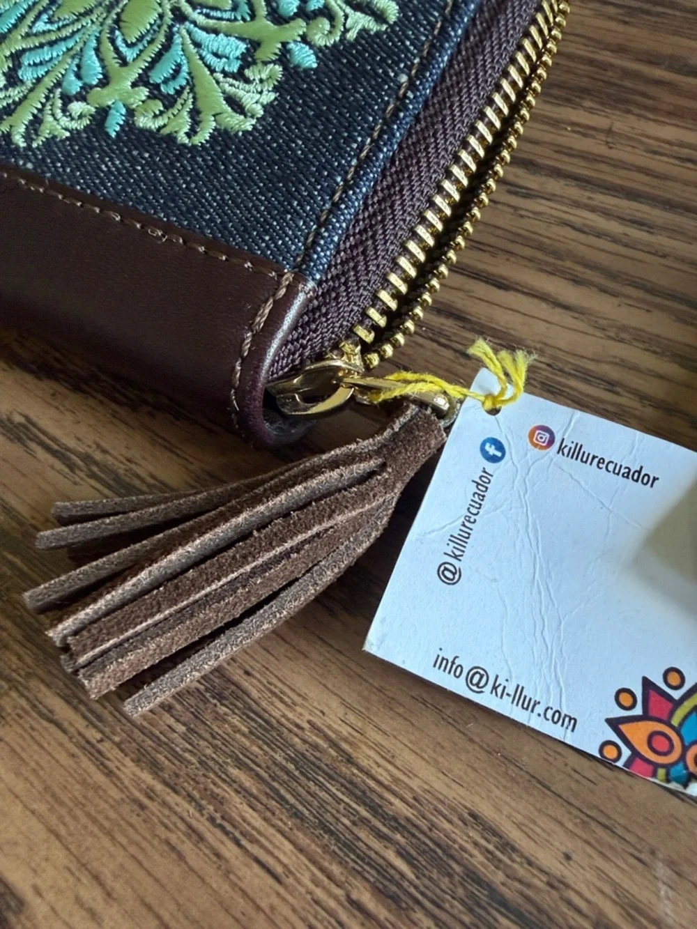 Killer Ecuador Adorable embroidered Denim wallet